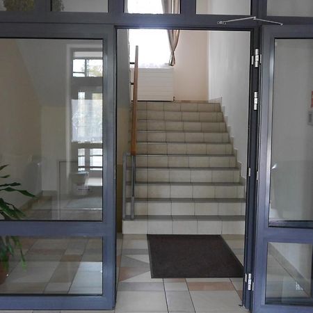 ורשה Hotel Julianow מראה חיצוני תמונה