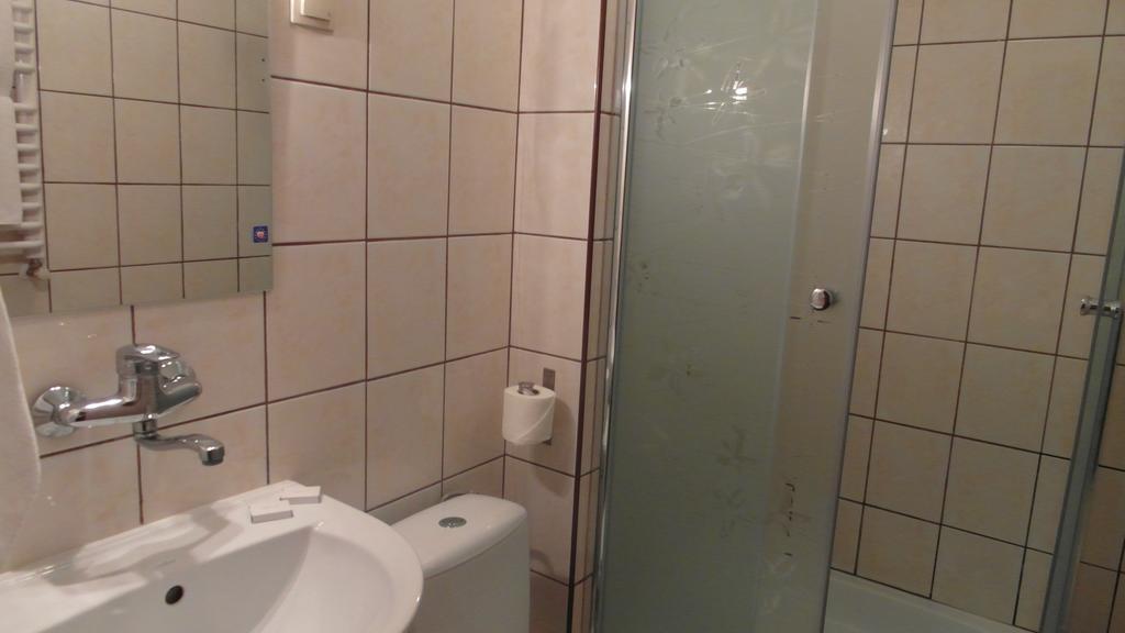 ורשה Hotel Julianow חדר תמונה