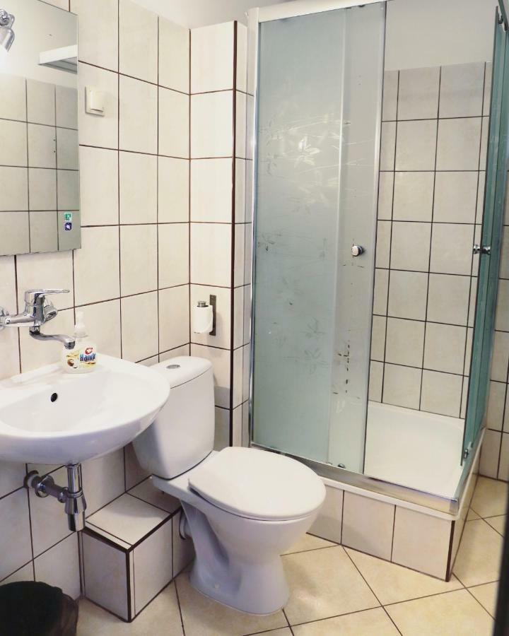 ורשה Hotel Julianow מראה חיצוני תמונה